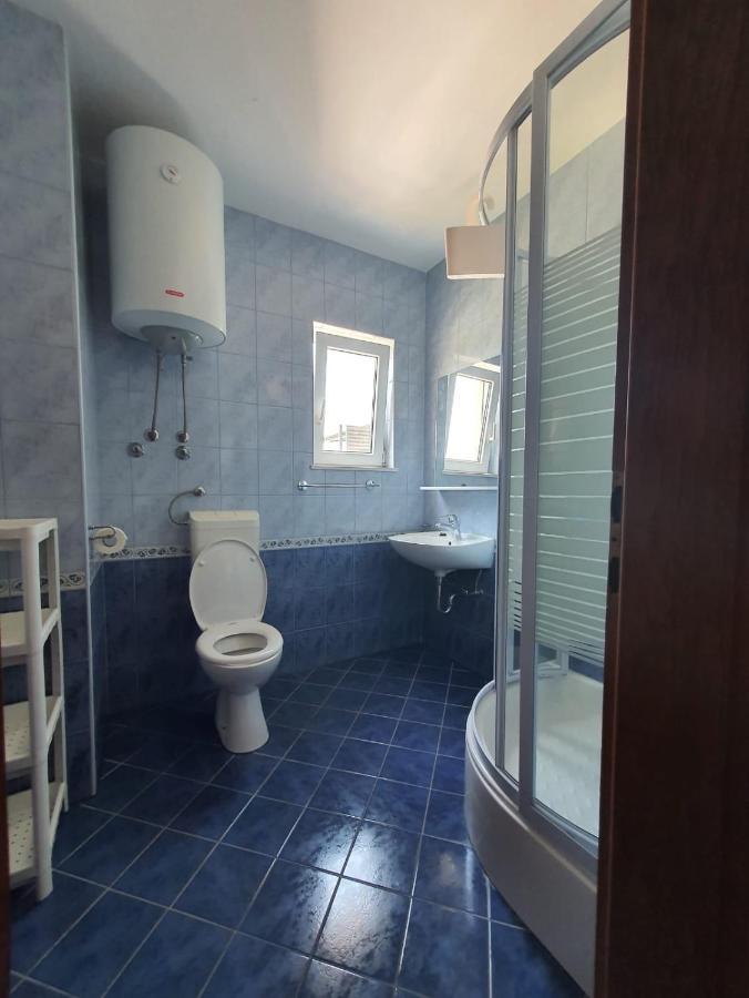 Apartments Villa Ohana Kastela Ngoại thất bức ảnh