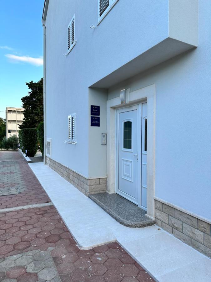 Apartments Villa Ohana Kastela Ngoại thất bức ảnh