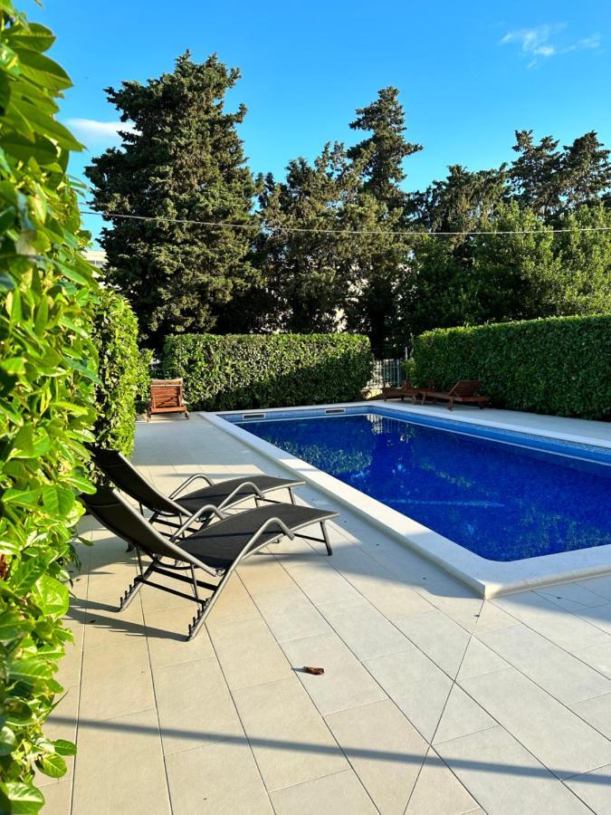 Apartments Villa Ohana Kastela Ngoại thất bức ảnh