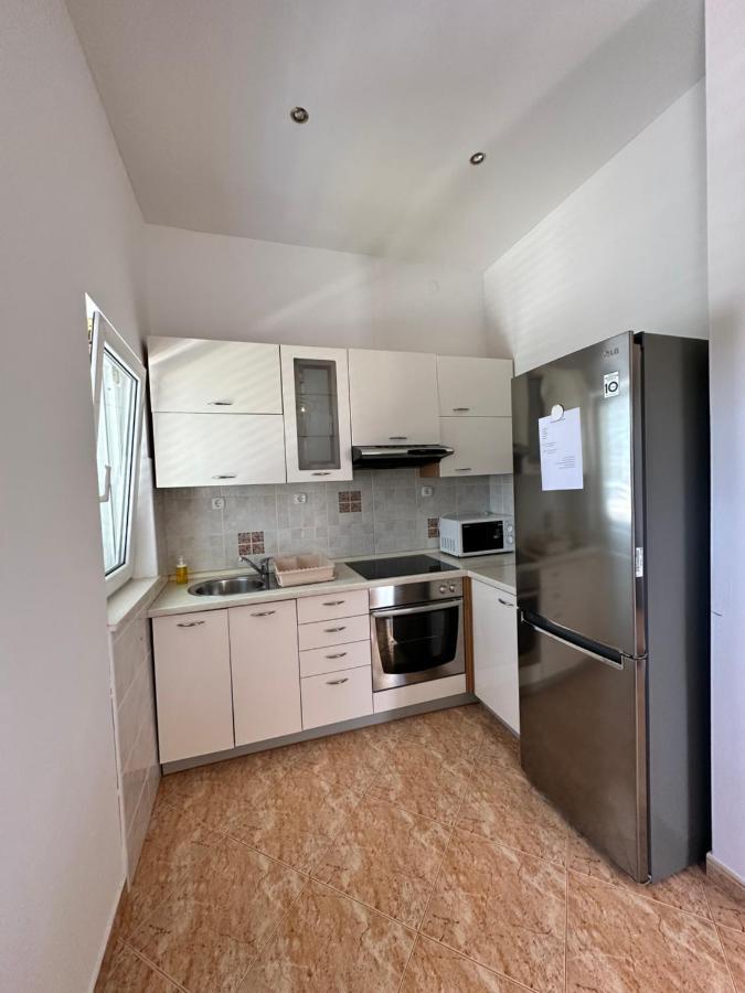 Apartments Villa Ohana Kastela Ngoại thất bức ảnh