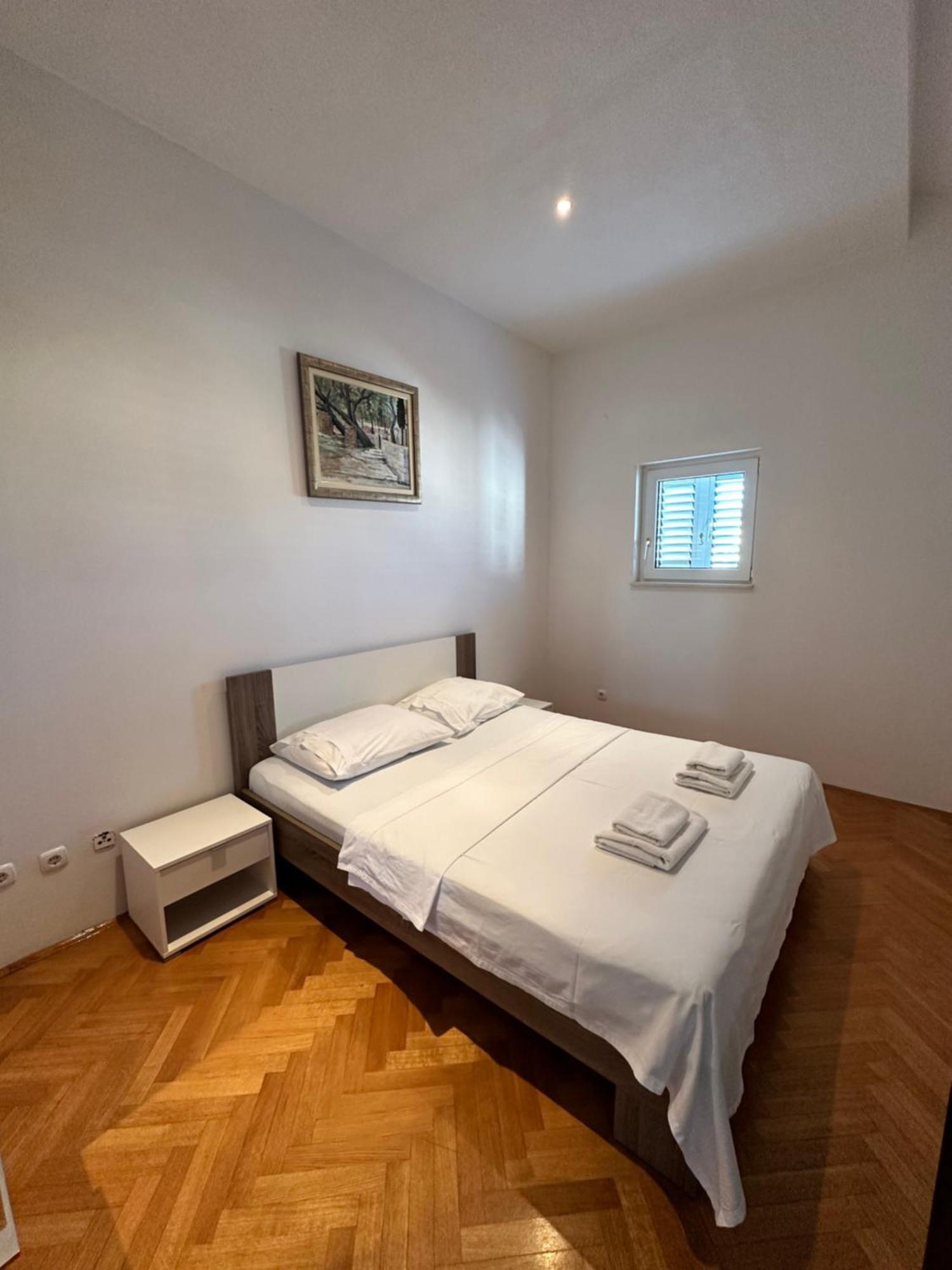 Apartments Villa Ohana Kastela Ngoại thất bức ảnh